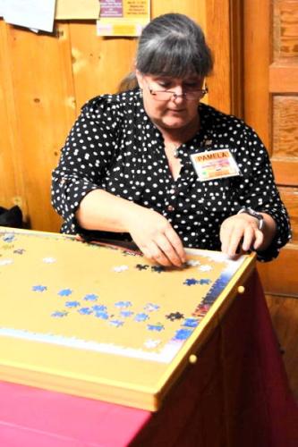 Jigsaw puzzle challenge